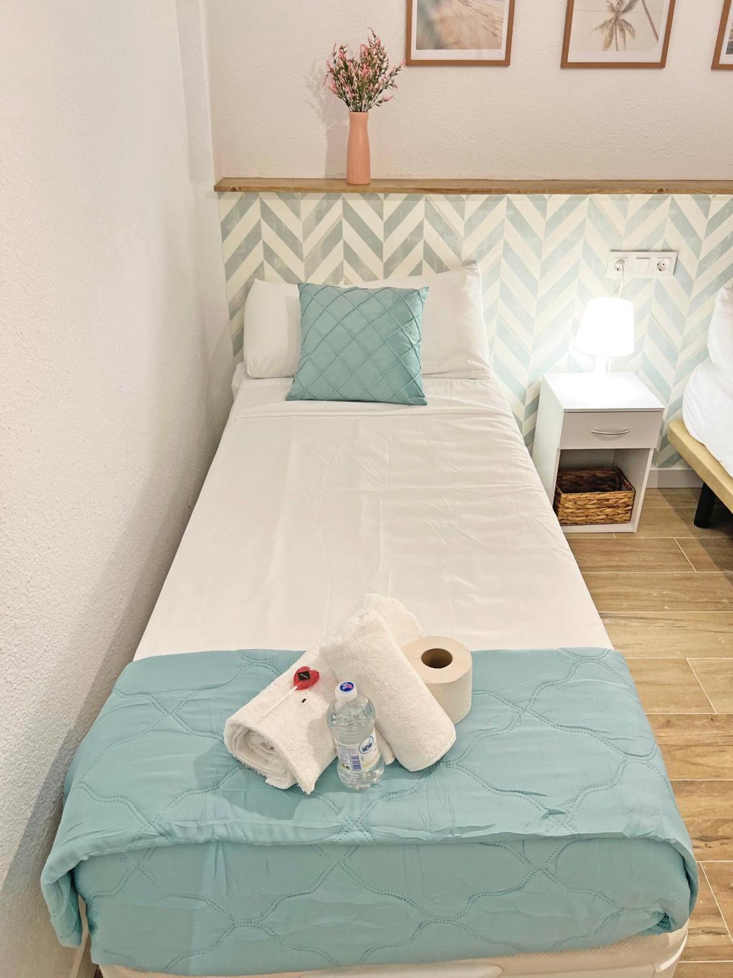 Ferienwohnung Coqueto Con Piscina, Nuevo A 50M Del Mar, Parking Gratis El Campello Exterior foto
