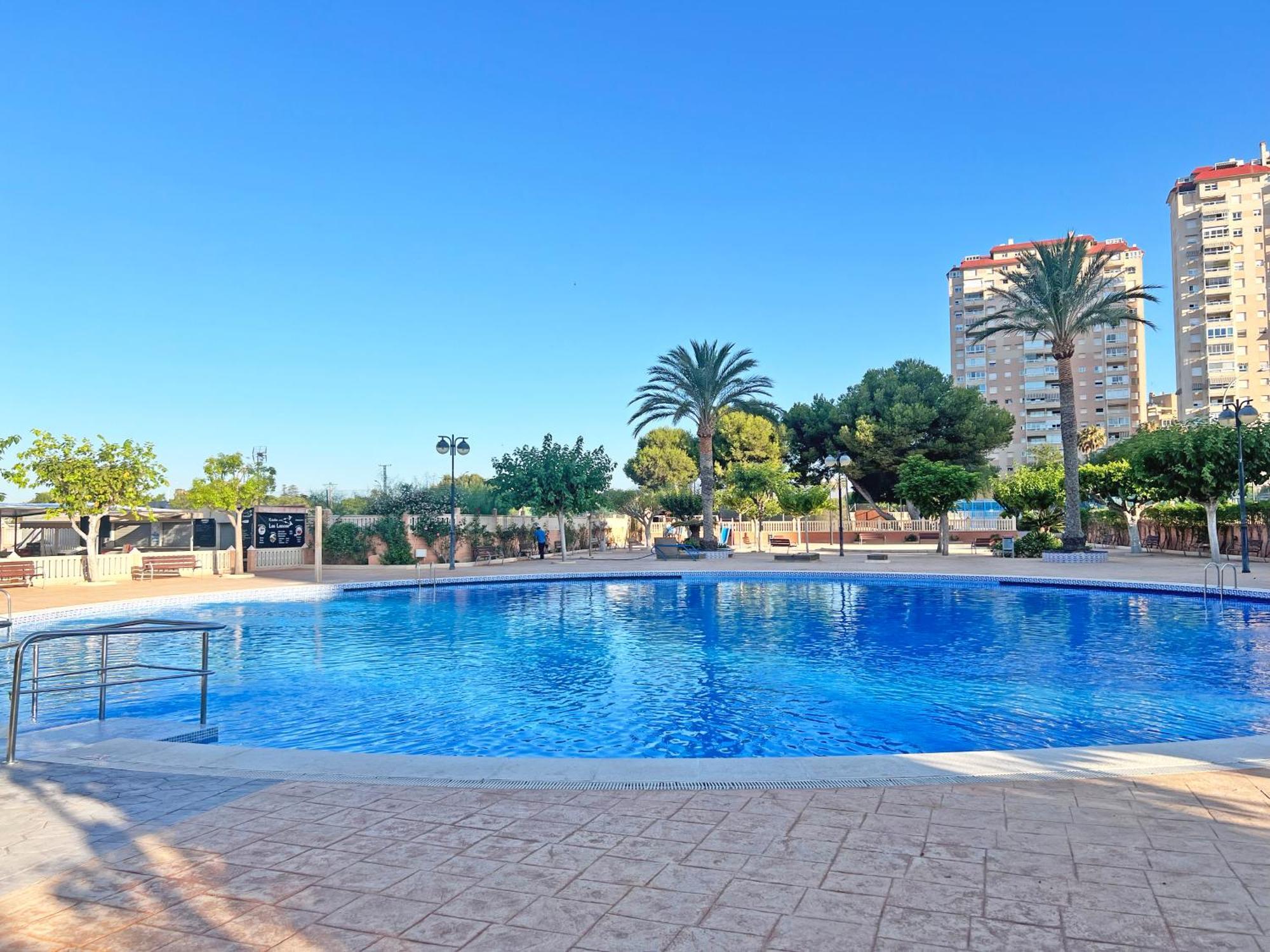 Ferienwohnung Coqueto Con Piscina, Nuevo A 50M Del Mar, Parking Gratis El Campello Exterior foto